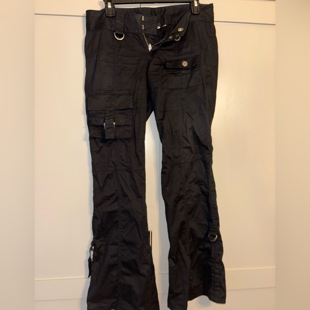 Vintage Guess Low Rise Black Cargo pants  with Silver Accents
